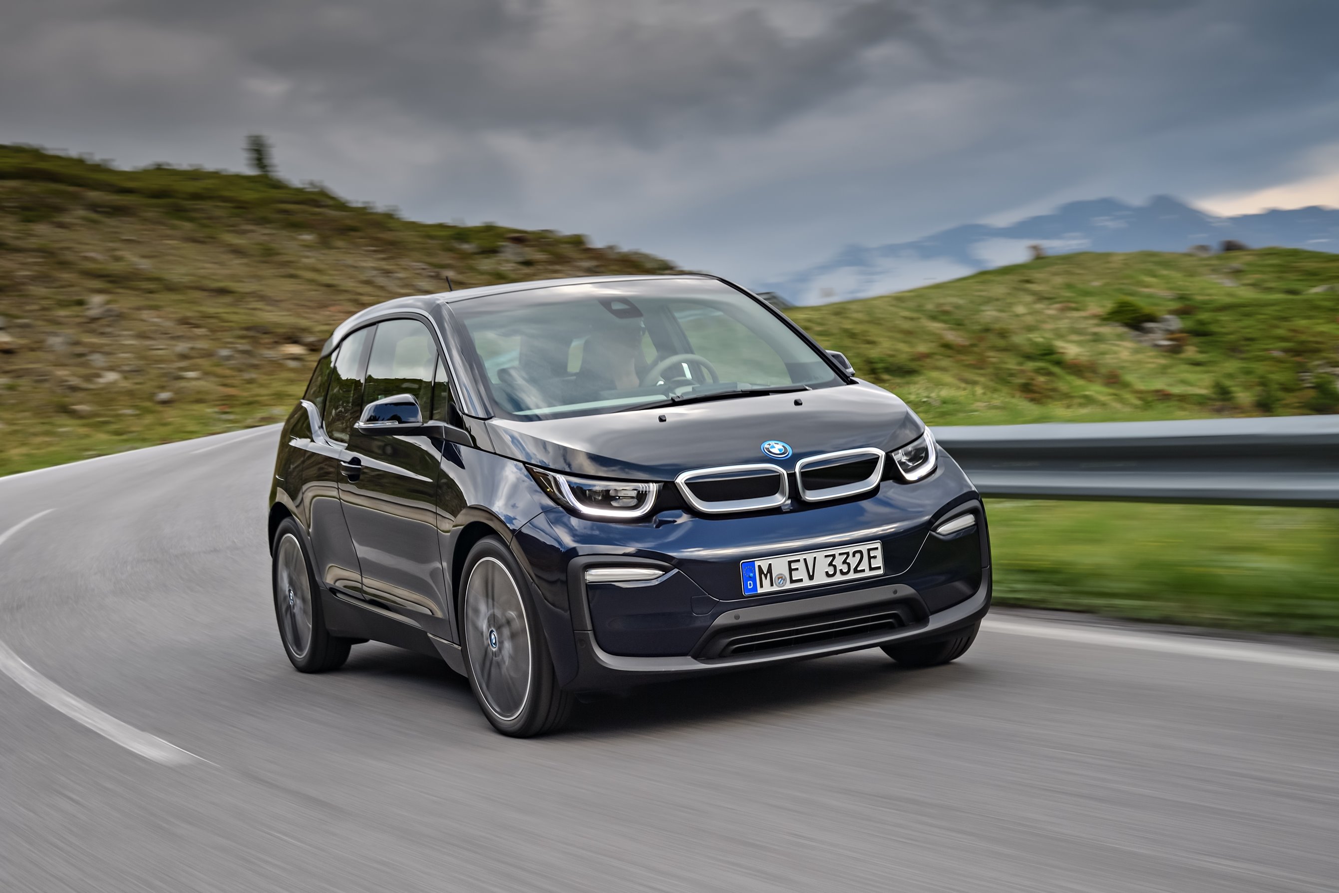 BMW i3 dimensions, boot space and electrification