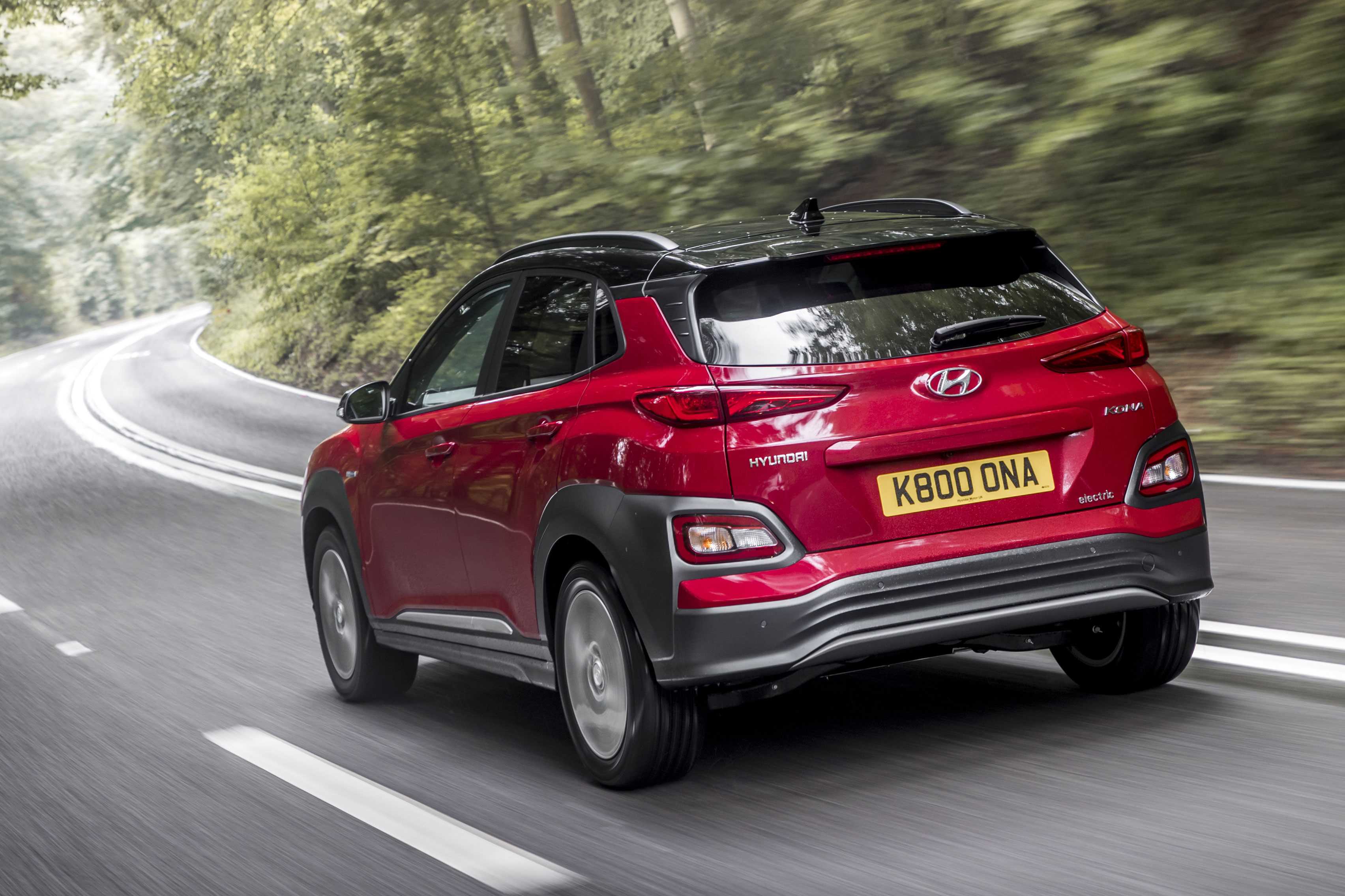 Hyundai Kona Ev Review and Buyers Guide Electrifying