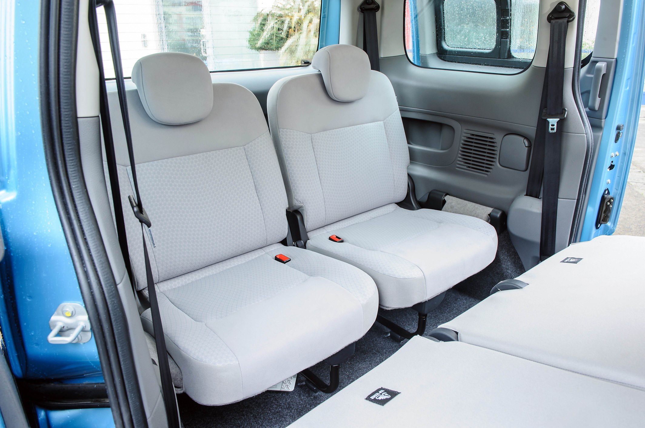e nv200 price