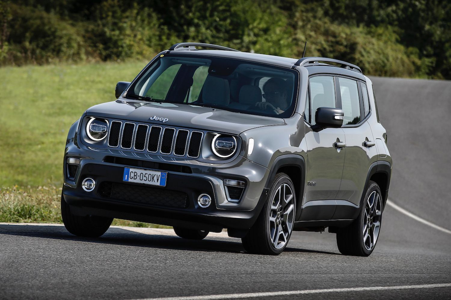 jeep renegade отзывы владельцев