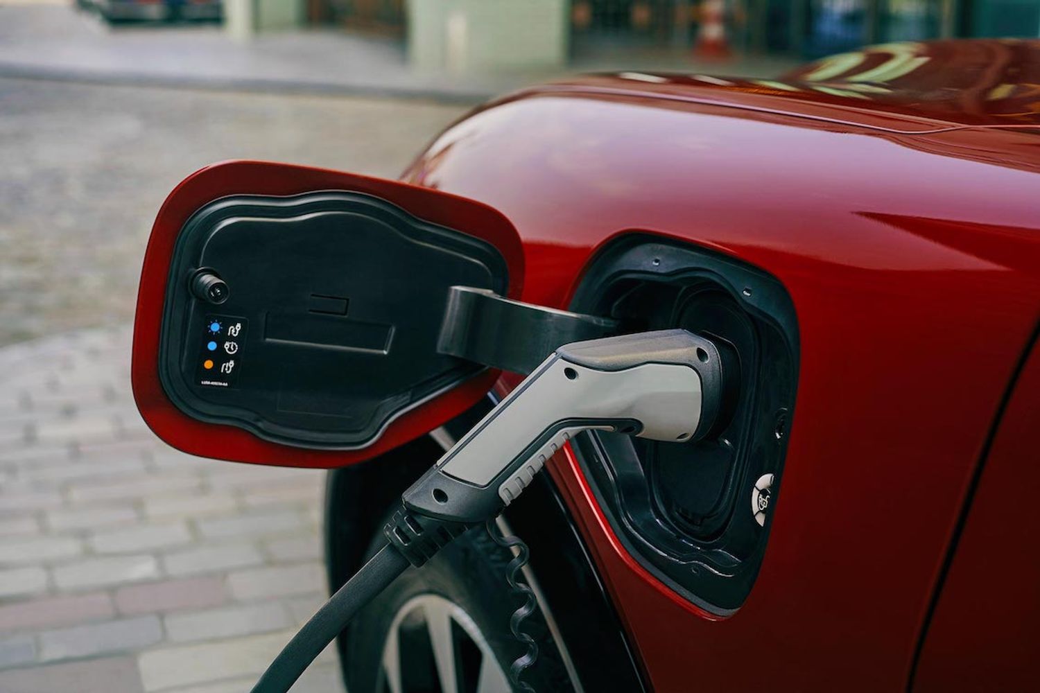 Ford Mustang Mach-E Range, Battery & Charging | Electrifying