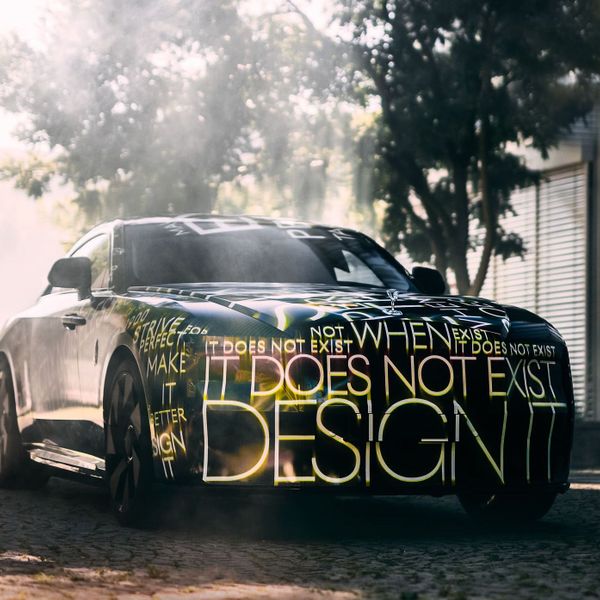 Rolls Royce Spectre teaser photo