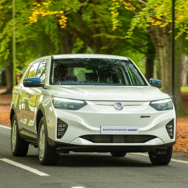 SsangYong Korando e-Motion front action, white car