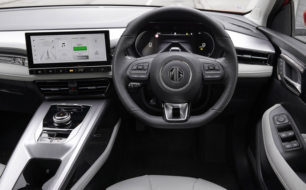 MG 5 EV 2023 Review and Buyers Guide | Electrifying.com