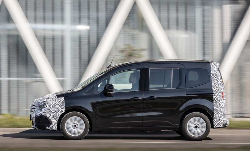 Mercedes EQT prototype, side action, disguised