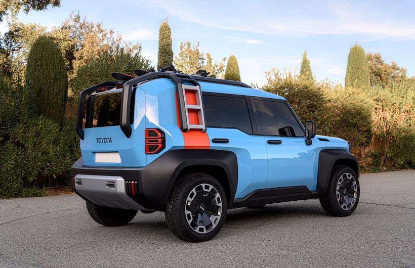 Toyota Compact Cruiser concept, rear three quarters