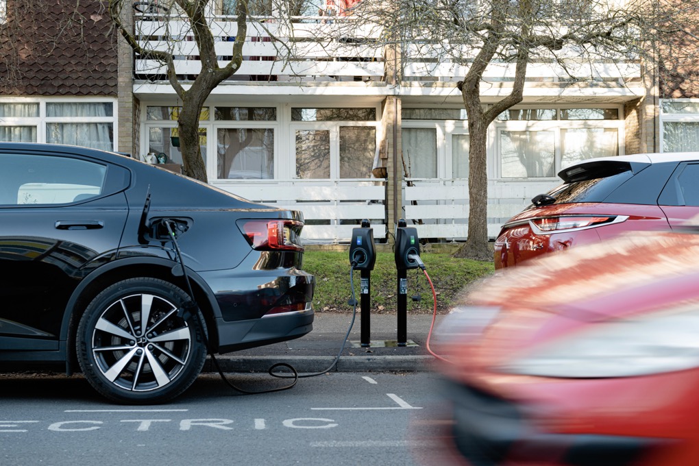 Surrey to add 10,000 public chargers by 2030