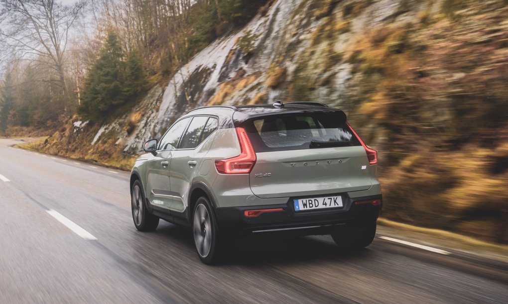 2024 Volvo XC40 Prices, Reviews, and Photos - MotorTrend