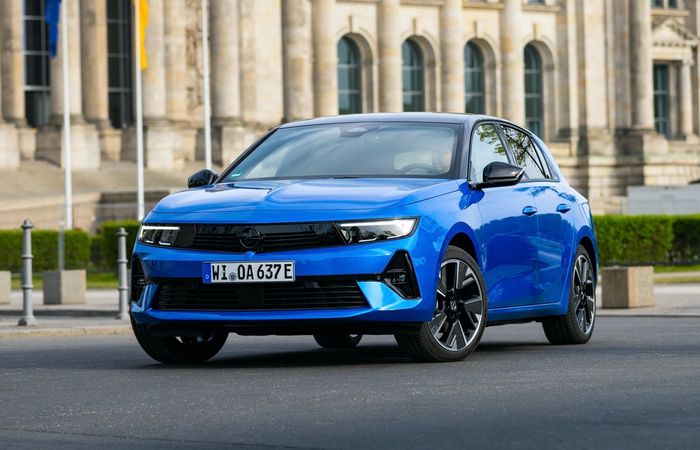 Astra electric front static