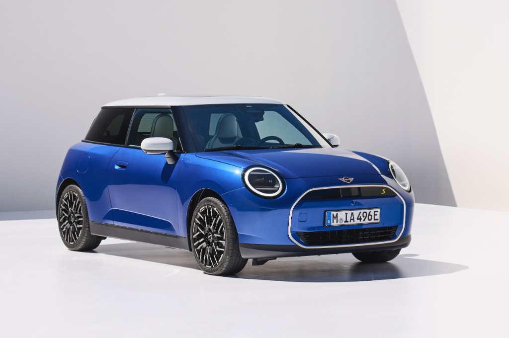 Mini Electric Review 2024