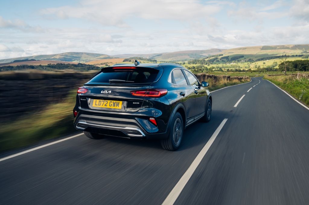 Kia xceed on sale phev review 2021