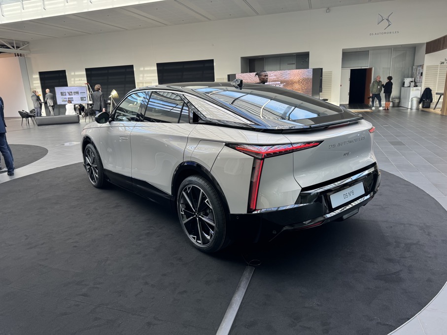 DS No 8 Review & Buying Guide 2025 | Electrifying